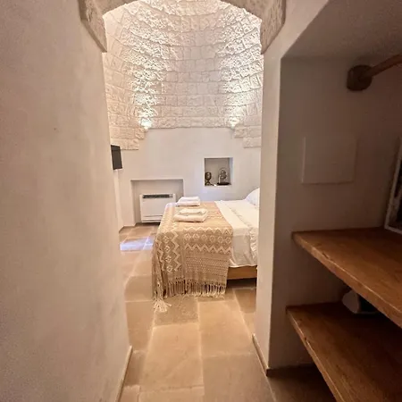 Borgo Montetorto 오스투니